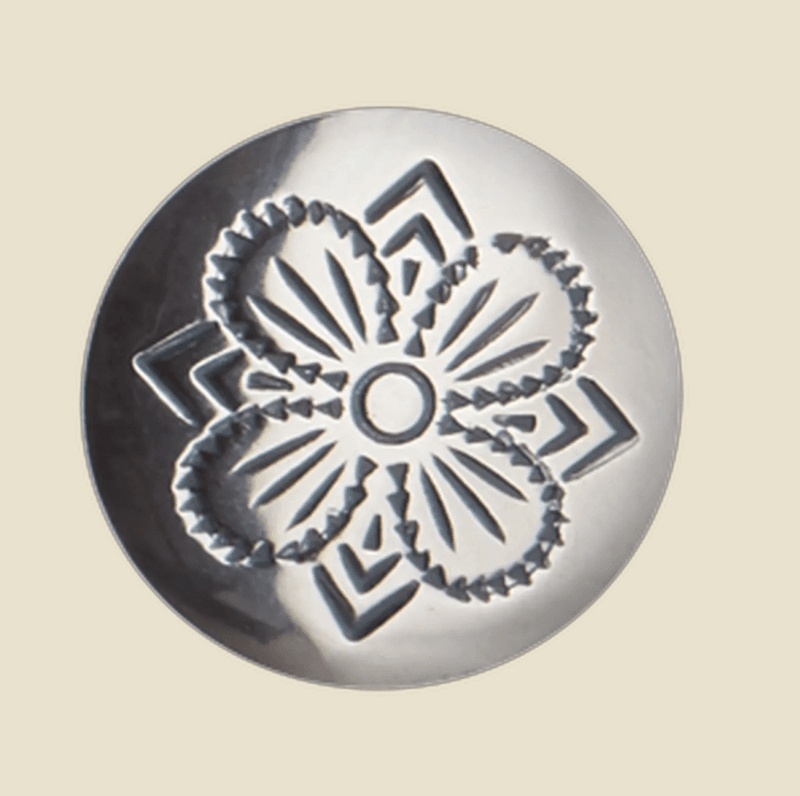 Knapp 19 mm, oksidert eller hvit